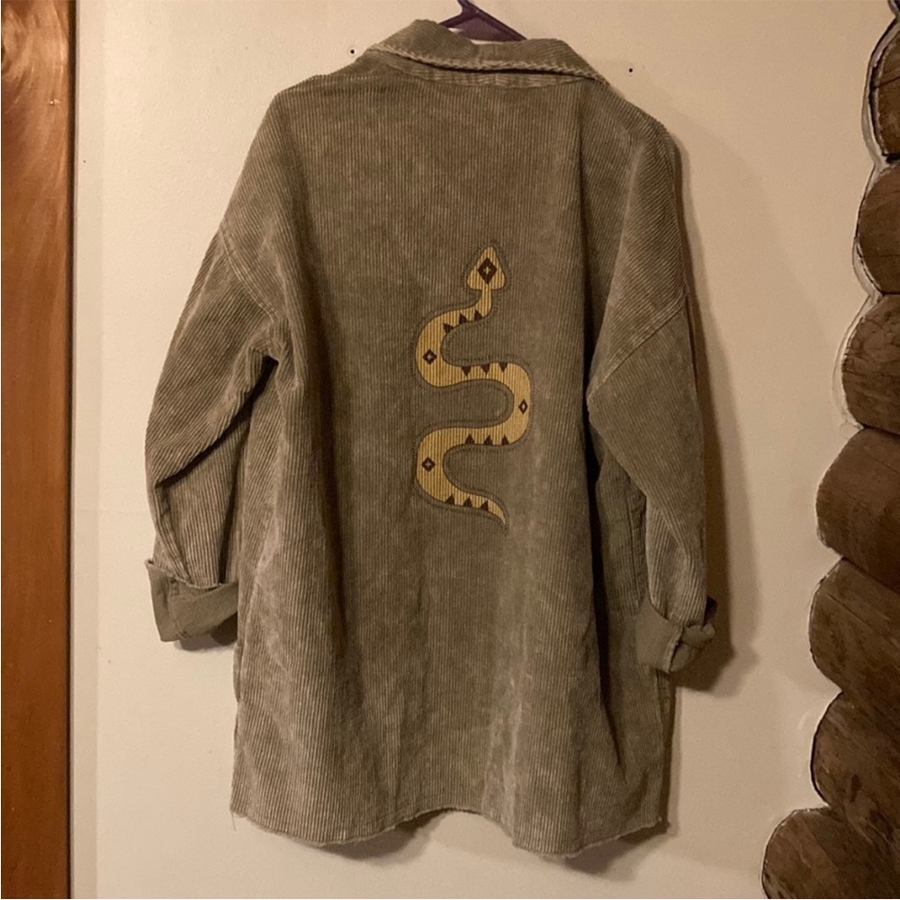 NWOT Allie Falcon Trail Blazer size Large